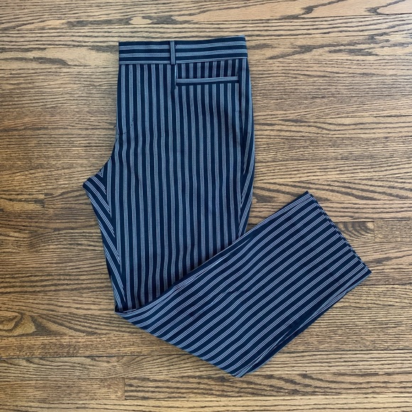 Banana Republic Pants - Banana Republic Sloan stripped pant